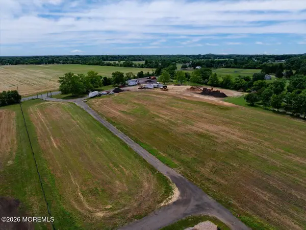196 Stagecoach Road, Millstone, NJ 08510