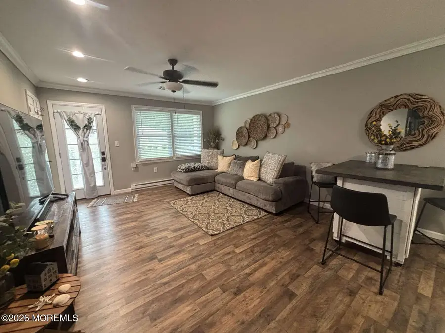 4 Longwood Drive, Whiting, NJ 08759 - #2