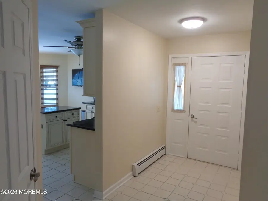 30 Oakengates Drive, Toms River, NJ 08757 - #3