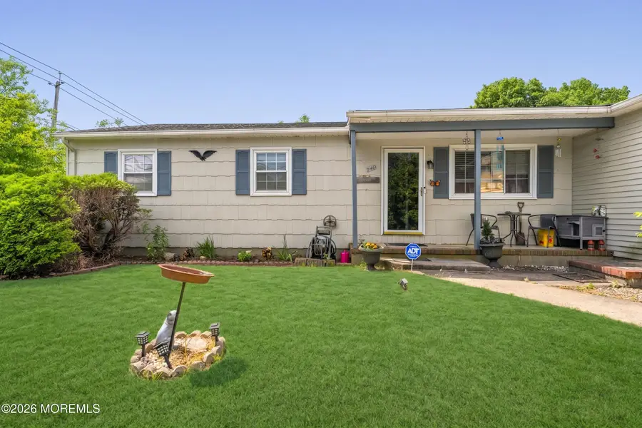 740 10th Avenue, Toms River, NJ 08757 - #2