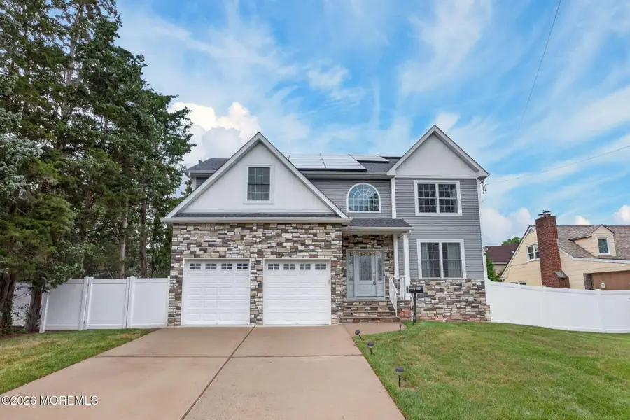 310 Campbell Street, Woodbridge, NJ 07095 - #2