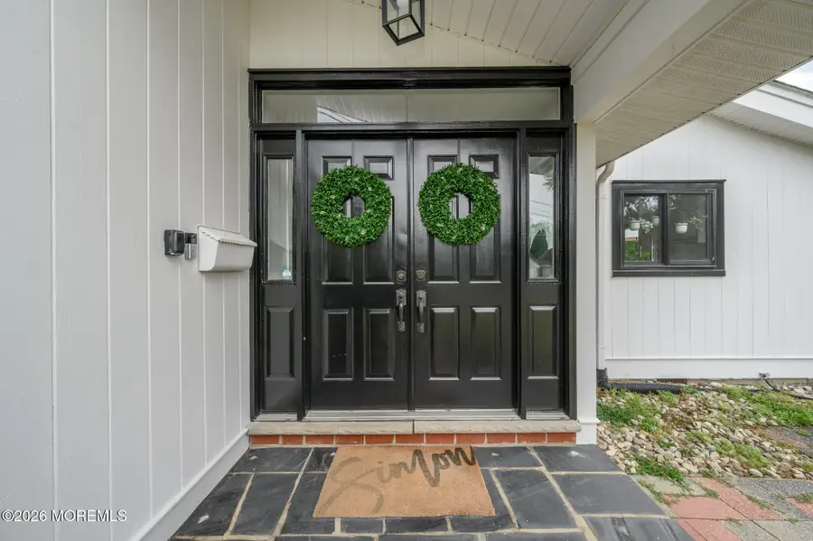 15 Wilson Circle, Red Bank, NJ 07701 - #2