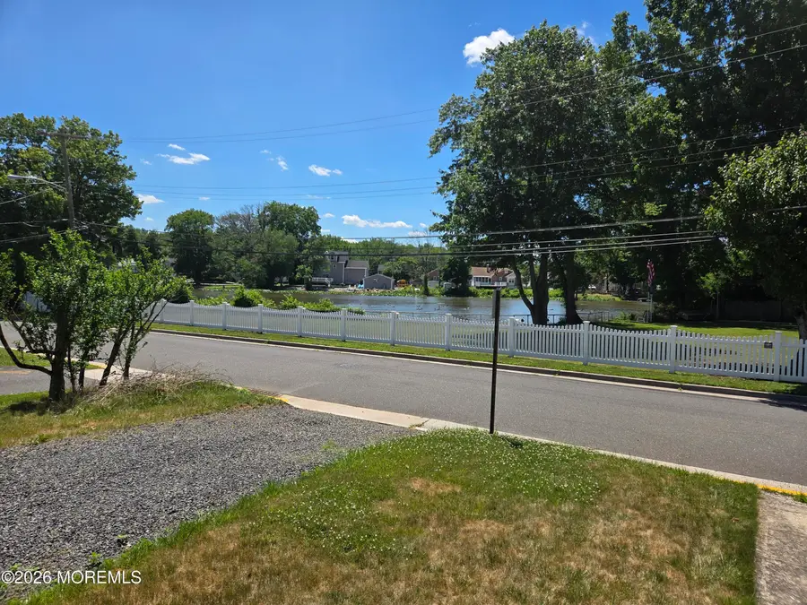 18 Victory Drive, Englishtown, NJ 07726 - #2