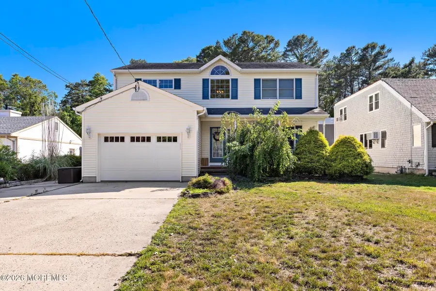 195 Lakeshore Drive, Manahawkin, NJ 08050 - #3