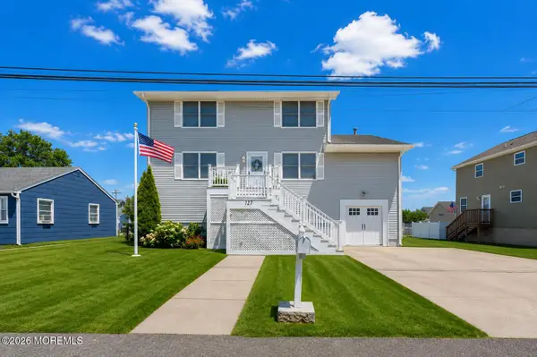127 Waldron Road, Toms River, NJ 08753