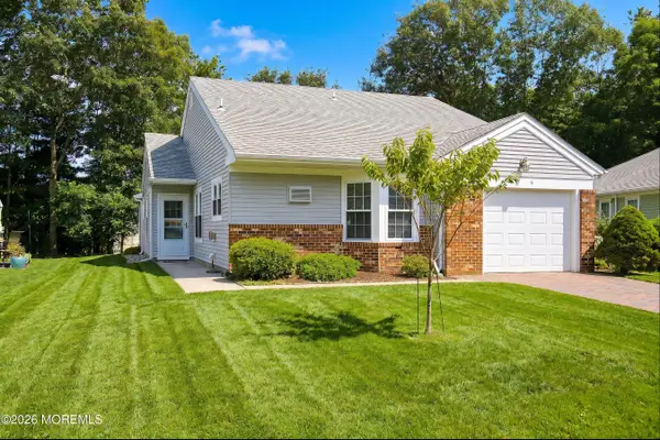 9 Dove Tree Court, Barnegat, NJ 08005