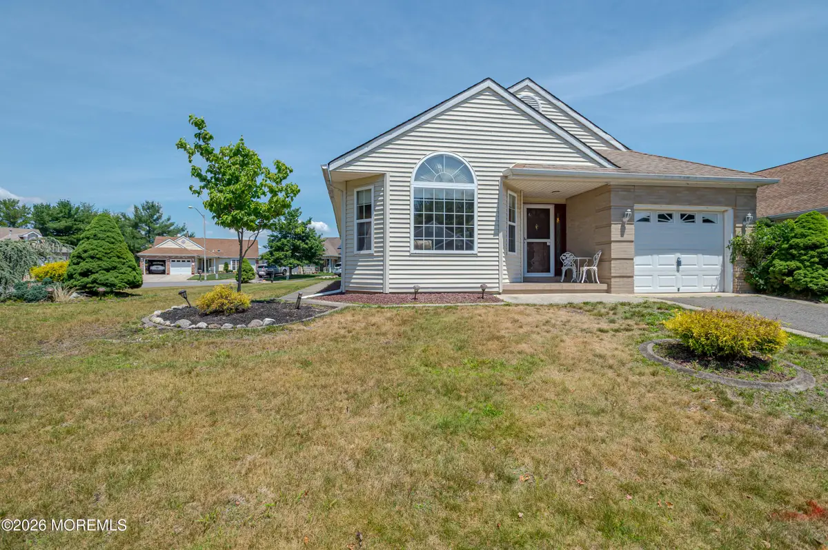 87 Canterbury Lane, Toms River, NJ 08757 - #1