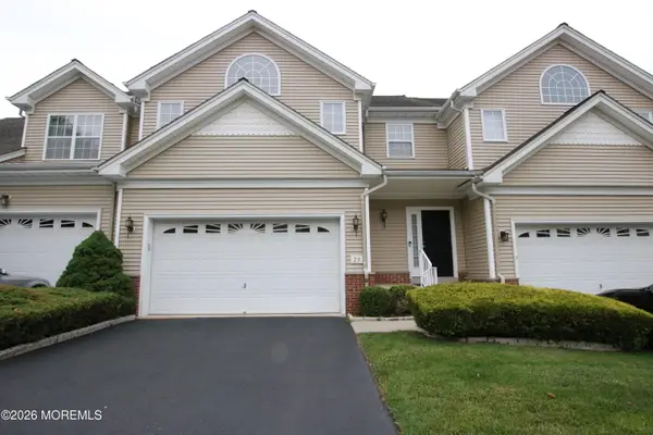 29 Village Drive, Eatontown, NJ 07724