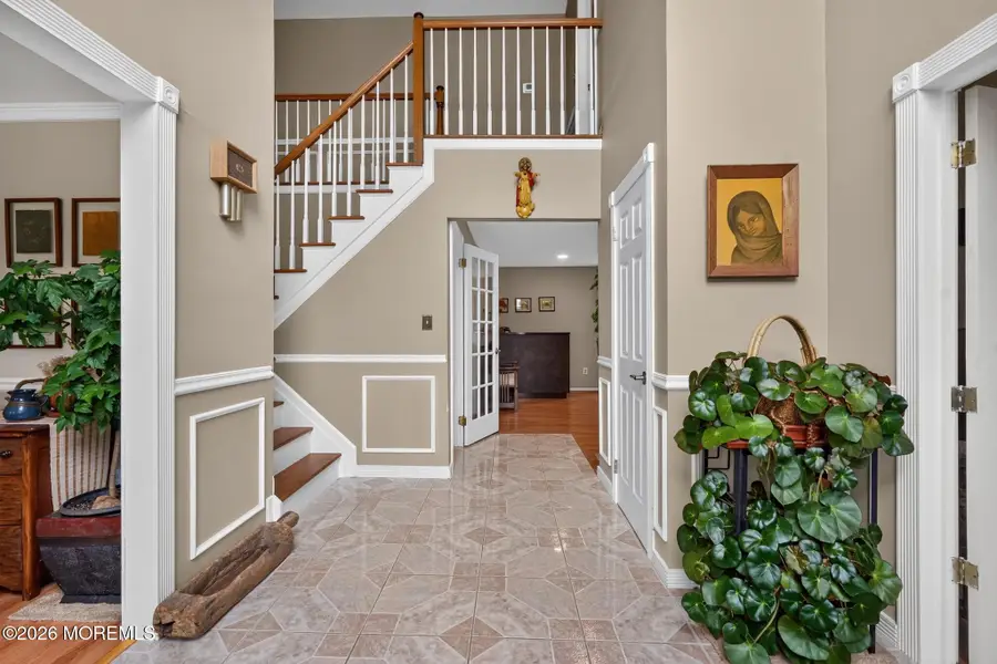 8 Rose Court, Marlboro, NJ 07746 - #3