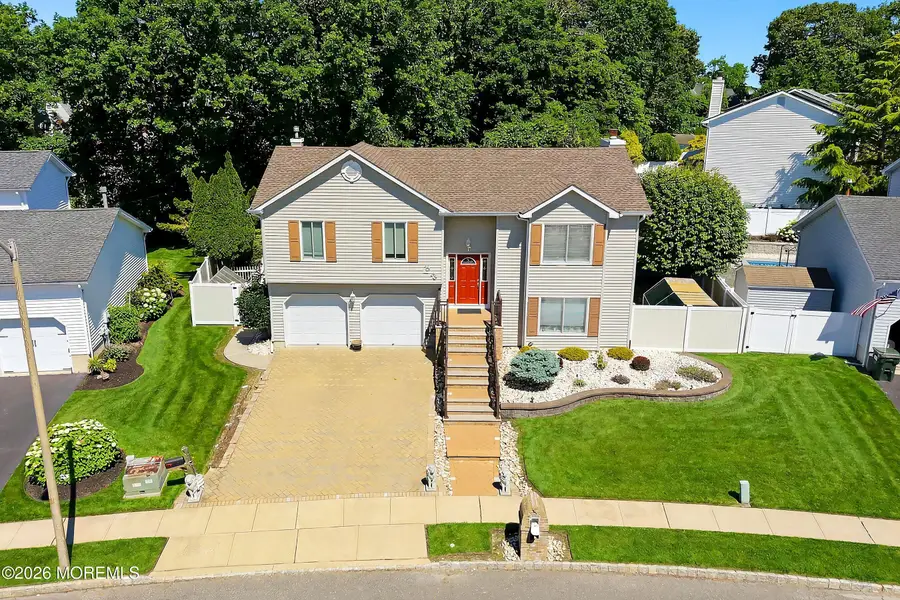 34 Bronia Street, Howell, NJ 07731 - #3