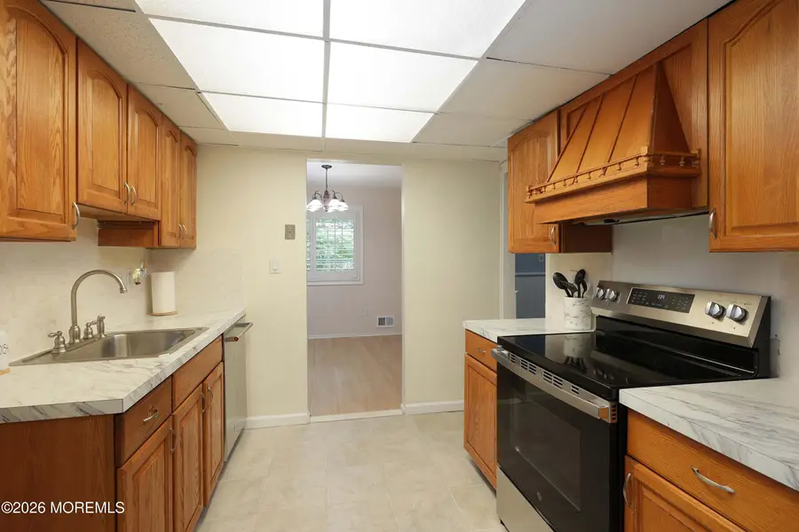 7 Wren Way, Howell, NJ 07731 - #3