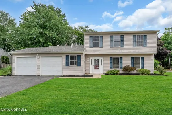 100 Appletree Road, Howell, NJ 07731