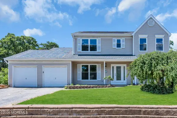 5 Buxton Court, Barnegat, NJ 08005