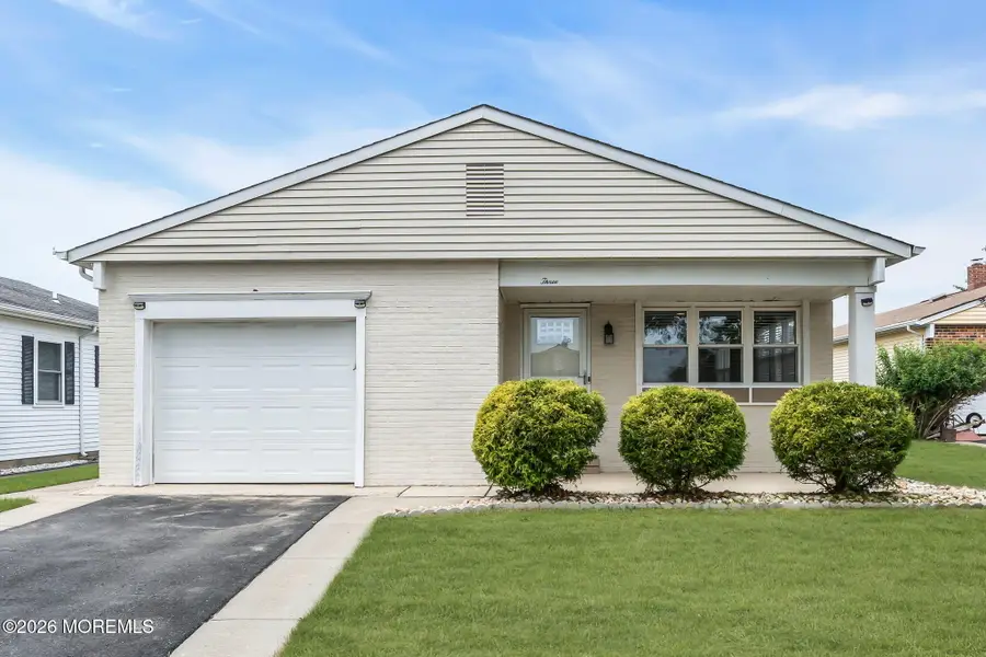3 Saint Francois Court, Toms River, NJ 08757 - #2