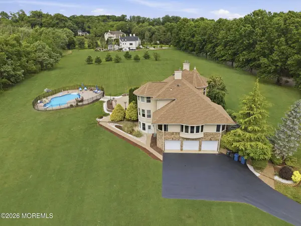440 Fawns, Morganville, NJ 07751