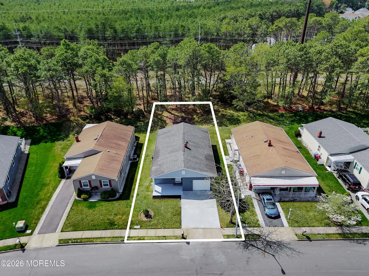 127 San Carlos Street, Toms River, NJ 08757 - #1