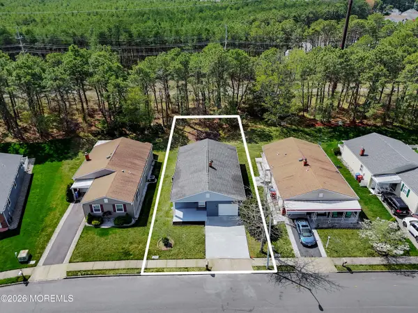 127 San Carlos Street, Toms River, NJ 08757
