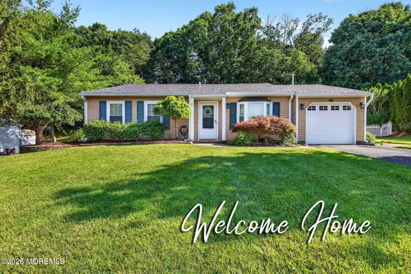 885 Yellowbank Road, Toms River, NJ 08753
