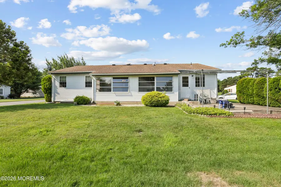 7 Foxboro Court, Whiting, NJ 08759 - #2