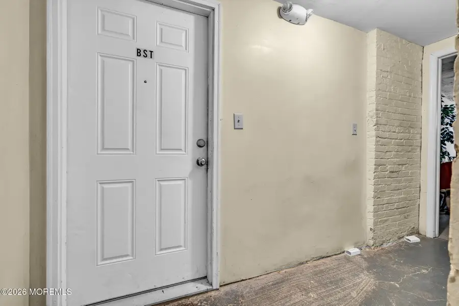 305 Cator Avenue #B, Jersey City, NJ 07305 - #2