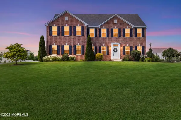 10 Gina Drive, Allentown, NJ 08501