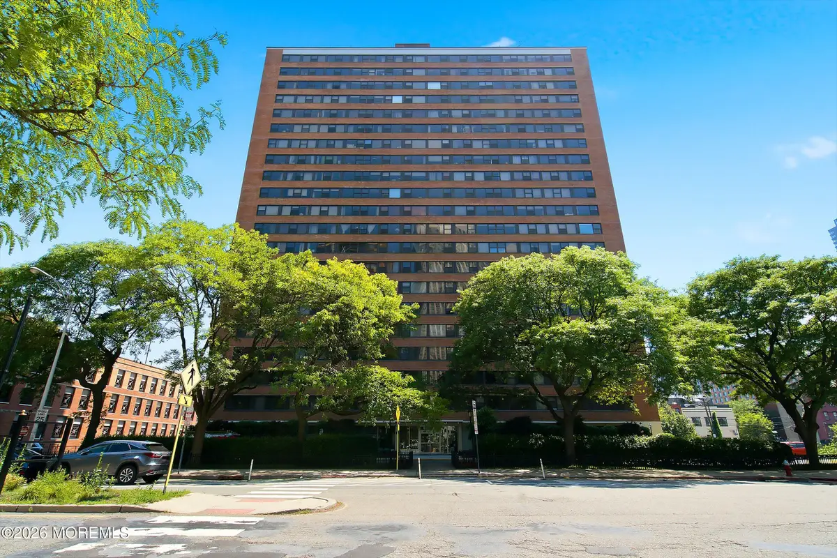 135 Montgomery Street #21A, Jersey City, NJ 07302 - #1