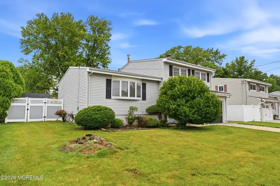 25 Grace Drive, Old Bridge, NJ 08857 - #3