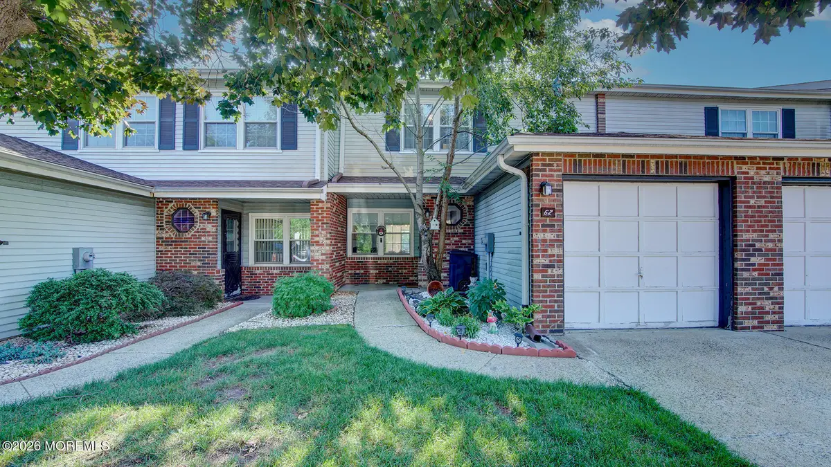 62 Jefferson Drive, Spotswood, NJ 08884 - #1
