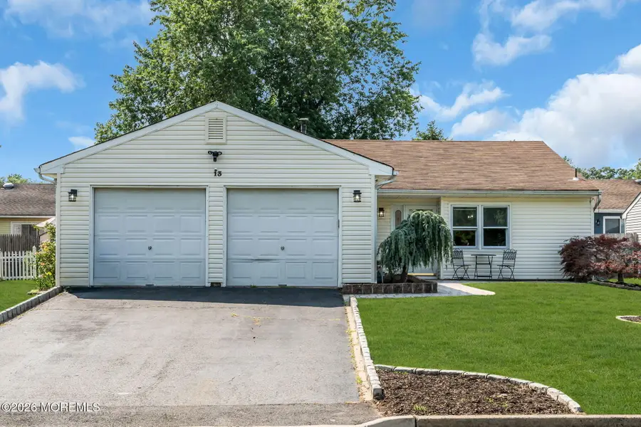 13 Scenic Drive, Freehold, NJ 07728 - #2