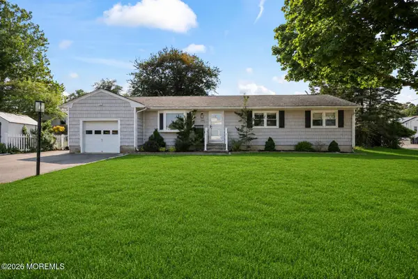 732 Lions Lane, Brick, NJ 08723
