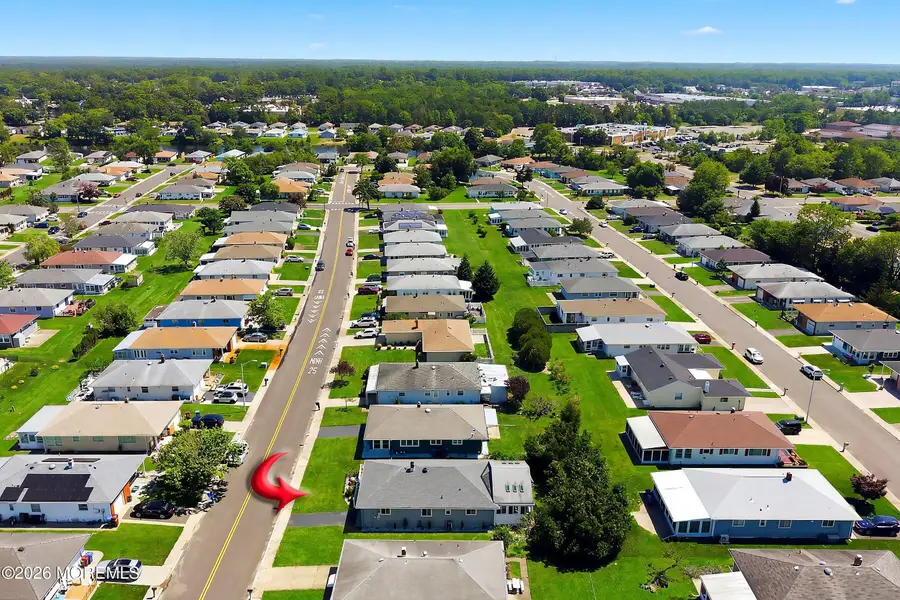 24 Port Royal Drive, Toms River, NJ 08757 - #2