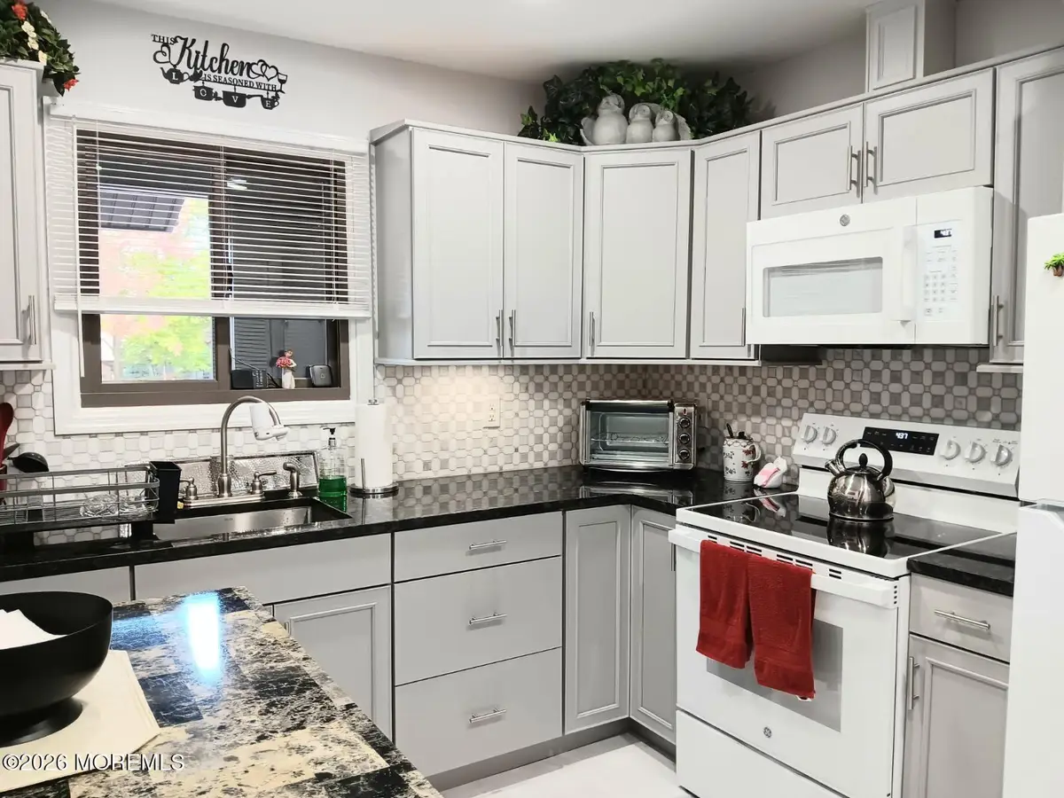 48 Ellsworth Court, Red Bank, NJ 07701 - #1