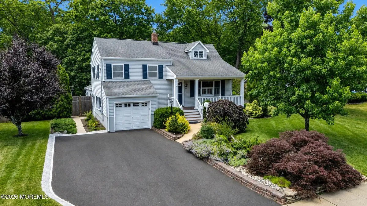 38 Spruce Drive, Shrewsbury, NJ 07702 - #1