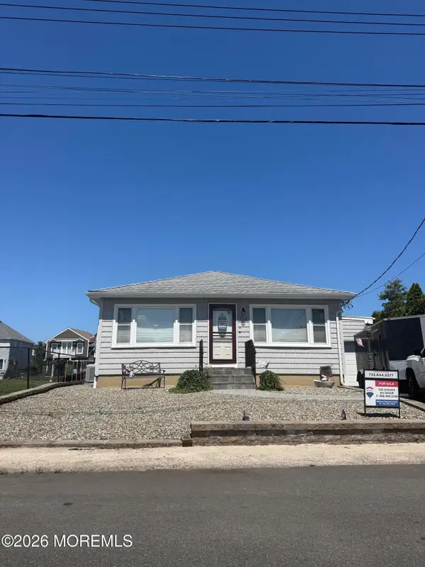 759 Francis Drive, Toms River, NJ 08753