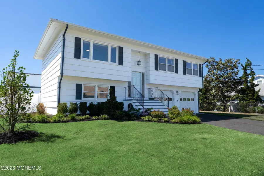 8 Woolley Street, Monmouth Beach, NJ 07750 - #3