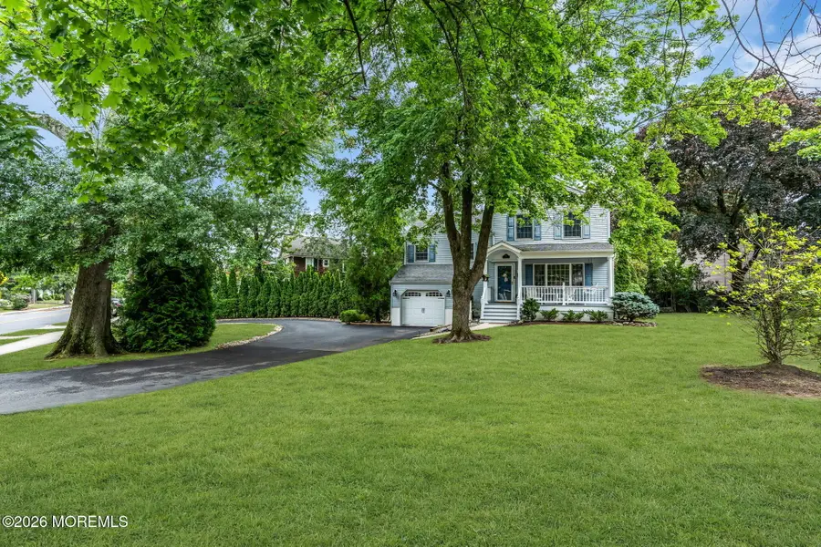 5 Spruce Drive, Shrewsbury, NJ 07702 - #3
