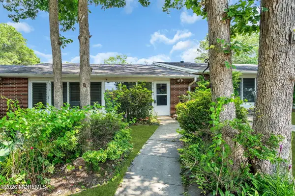 533 Dartmoor Court #D, Lakewood, NJ 08701