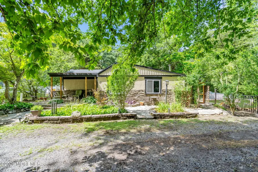 21 Yellowbrook Road, Freehold, NJ 07728 - #3