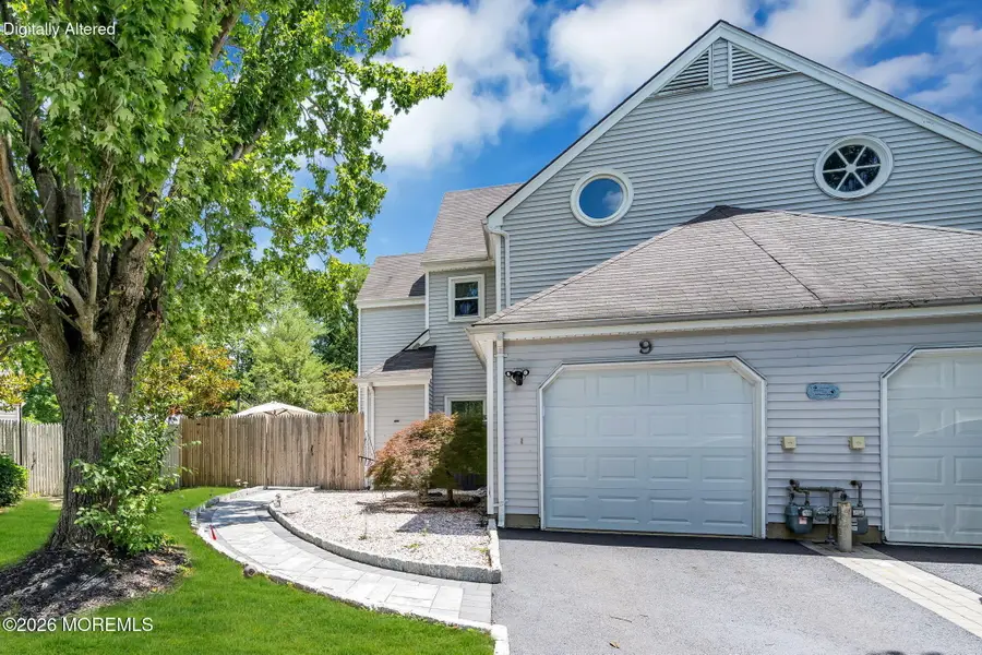 9 Frost Court, Freehold, NJ 07728 - #2