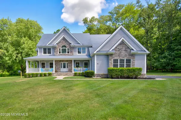 34 La Valley Drive, Manalapan, NJ 07726