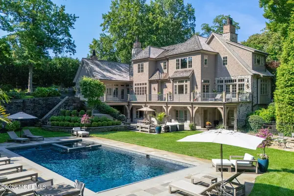 7 Rohallion Drive, Rumson, NJ 07760