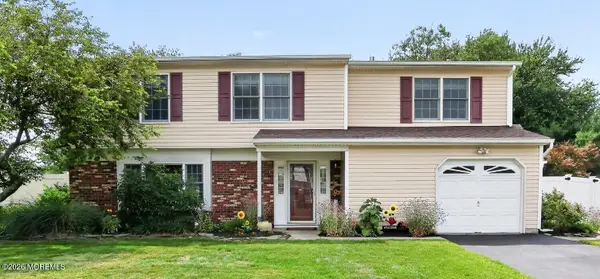 67 Starlight Road, Howell, NJ 07731