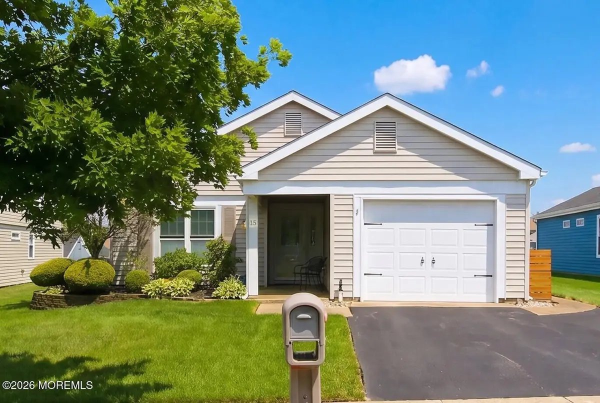 15 Sandhurst Street, Manchester, NJ 08759 - #1