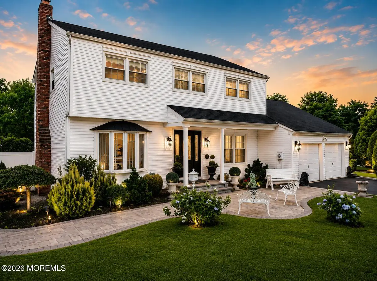 6 Tall Oaks Drive, Hazlet, NJ 07730 - #1