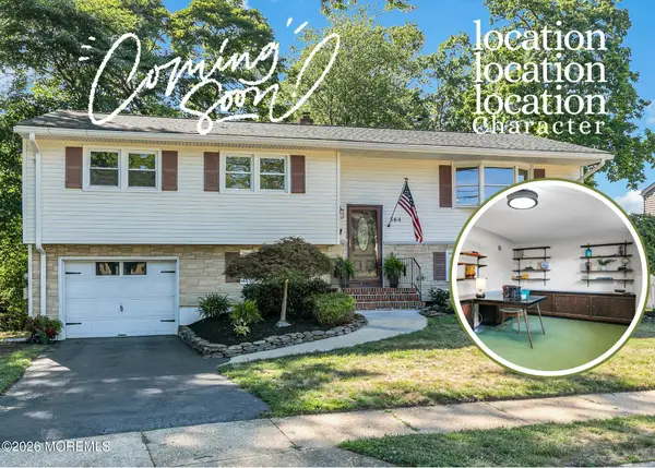 564 Morley Court, Middletown, NJ 07718