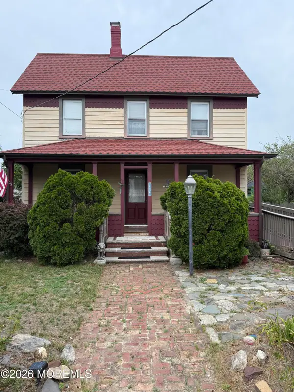 674 Bay Avenue, Barnegat, NJ 08005