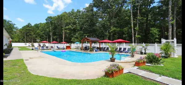 109 Cates Road, Egg Harbor Twp, NJ 08234
