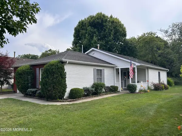 1904 Cherryvale Court, Toms River, NJ 08755