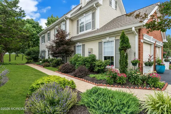 71 Manor Court, Wall, NJ 07719