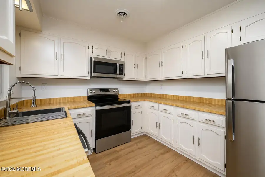 37 Cambridge Circle #B, Manchester, NJ 08759 - #3